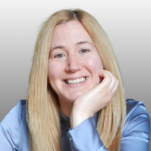 Dr Elinor Sason
